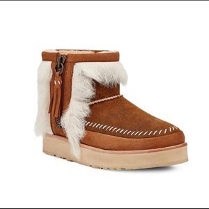UGG Boots/Booties - Size 5 NWT, Fluff Punk Shearling Leather Booties, Chestnut